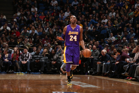 阿斯：拜仁加紧与于帕梅卡诺续约谈判，皇马考虑科纳特为备选（阿斯报：拜仁加快与于帕梅卡诺续约谈判，皇马将科纳特视作备选）