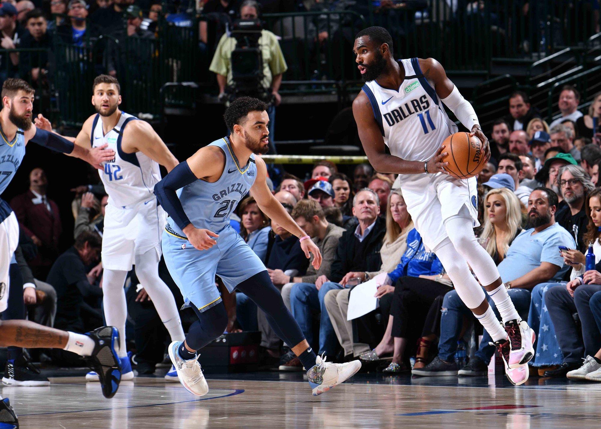 帕克：曼联买拉门斯是质的提升，跟奥纳纳相比他太像个门将了（帕克：拉门斯若加盟曼联将带来质变，相较奥纳纳他更像门将）