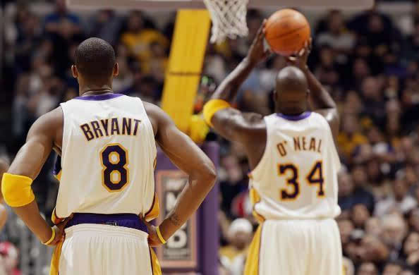 创造历史！弗拉格成为NBA历史上单场助攻上双最年轻的球员（刷新纪录！弗拉格成NBA最年轻的单场助攻上双球员）