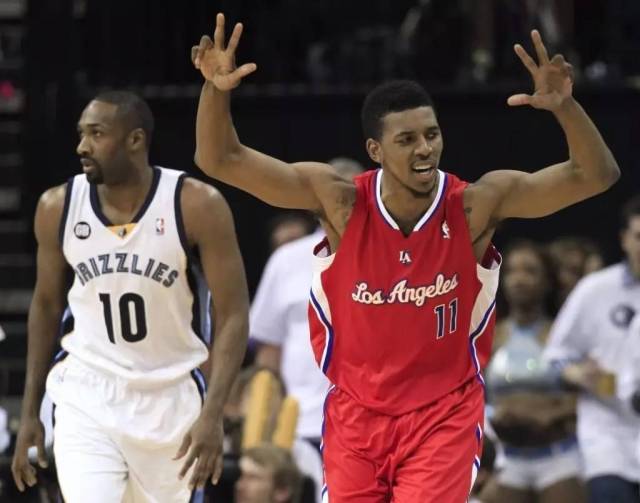 TA：梅里诺表现高效，阿尔特塔的强势首发阵容收效显著（TA：梅里诺高效发挥，阿尔特塔强势首发见成效）