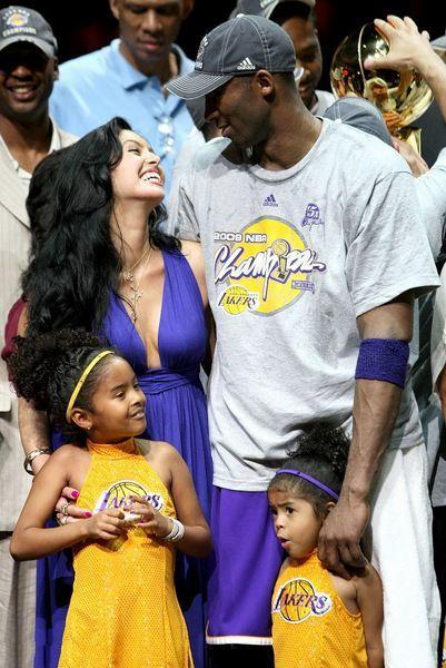 迪巴拉来博卡？帕雷德斯：我们期待他来，但不会干涉他的决定（帕雷德斯谈迪巴拉加盟博卡：期待到来，但尊重其决定）