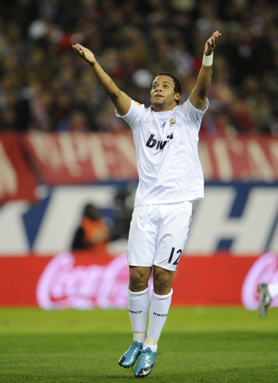 带大力神杯亮相，斯卡洛尼：上届决赛令人难忘，我们会再努力