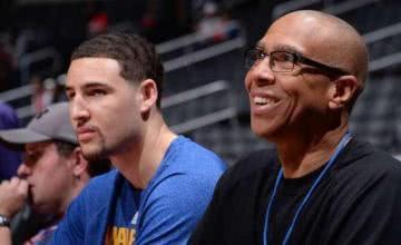 浮嶋敏：无论首发和替补都要为球队做贡献；满意赵松源的表现（浮嶋敏：首发与替补都要贡献力量，对赵松源表现很满意）